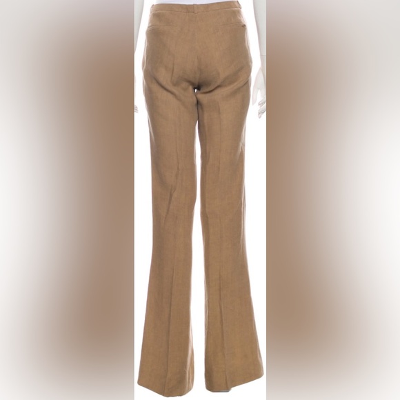 Gucci khaki pants. Gold Gucci adornment on the back pocket. Long. IT 44 / US 8 - Picture 3 of 10